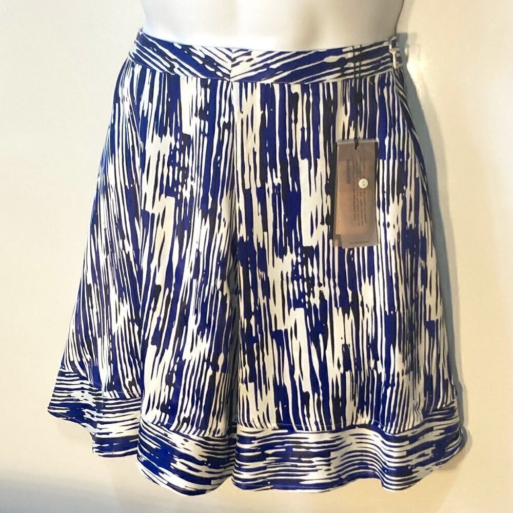 Selected Femme NWT SZ2 Silky Satin Blue Geometric Stripe Skirt Modern Career